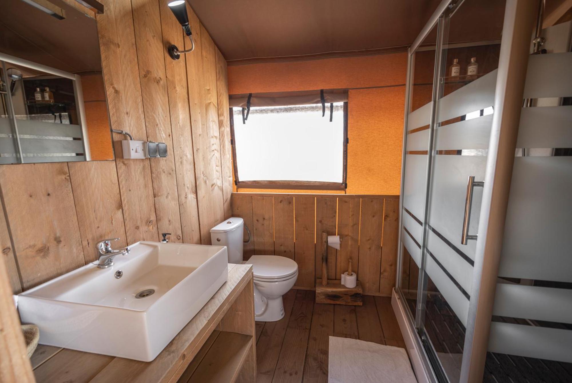 Glamping Africa Safari Natron 4*